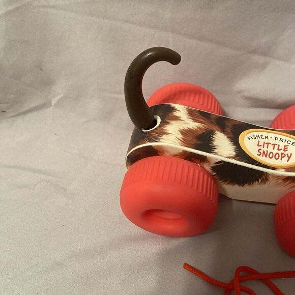 2014 Mattel‎ Fisher Price Little Snoopy pull along dog - Picture 7 of 11